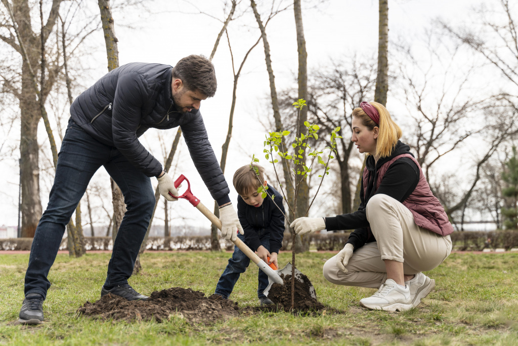 family-plating-together-tree.jpg family-plating-together-tree.jpg
